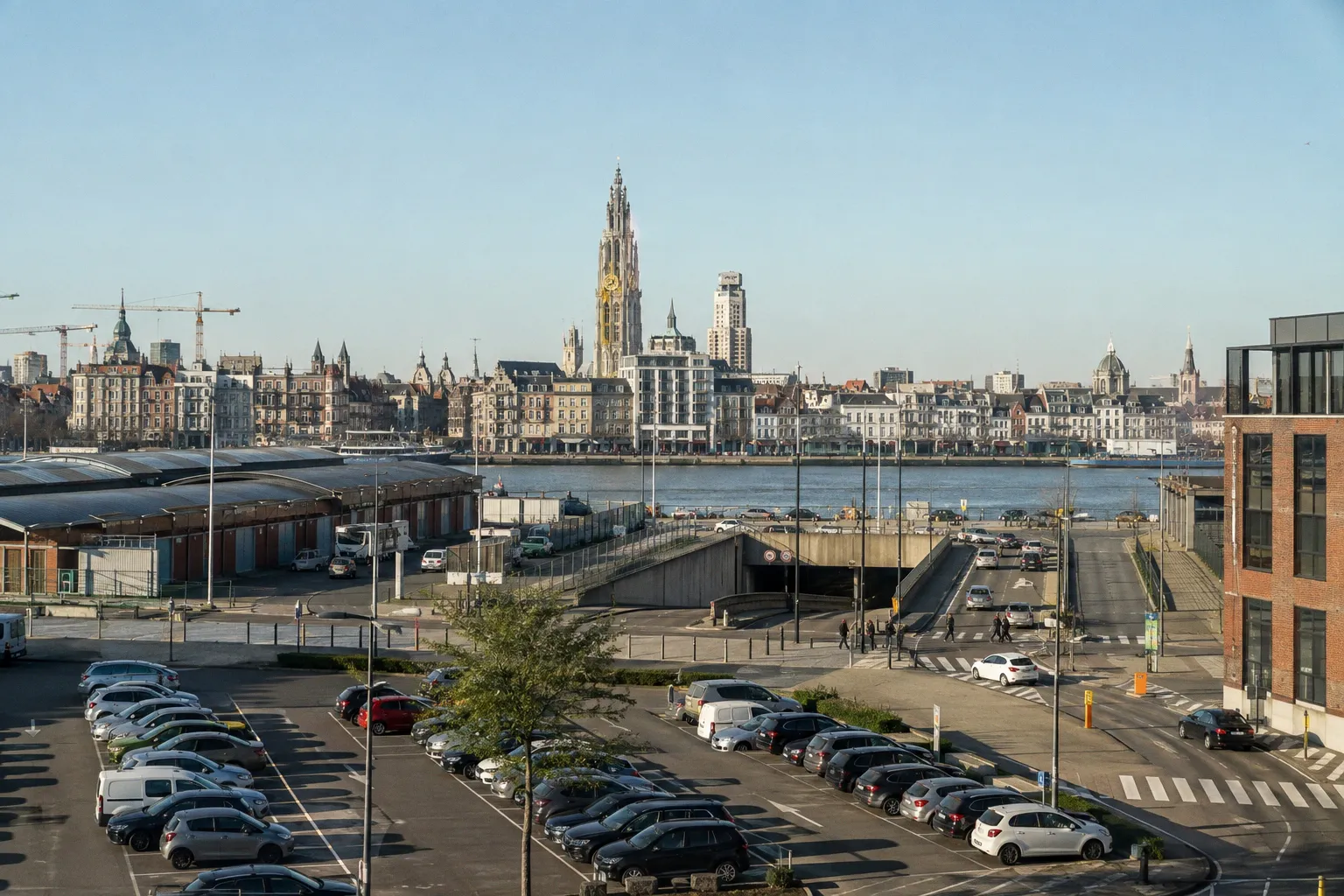 Car rental in Antwerp (Belgium): a practical guide